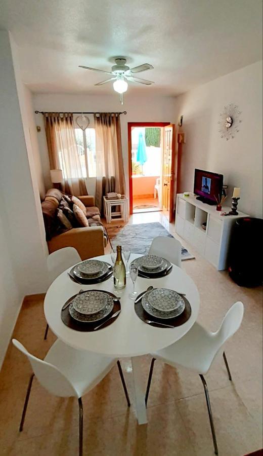 Cozy & Bright Apartment, Villamartin, Orihuela Costa ภายนอก รูปภาพ