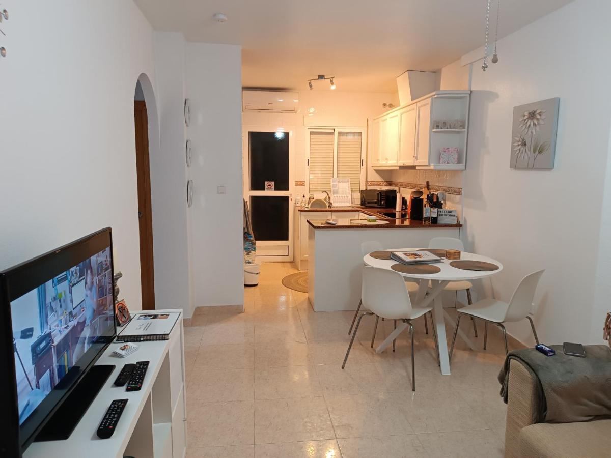 Cozy & Bright Apartment, Villamartin, Orihuela Costa ภายนอก รูปภาพ